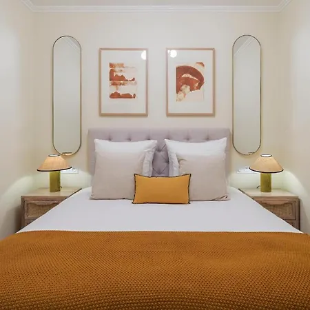 Amazing 2br 4p - Eiffel Tower 6 Apartment